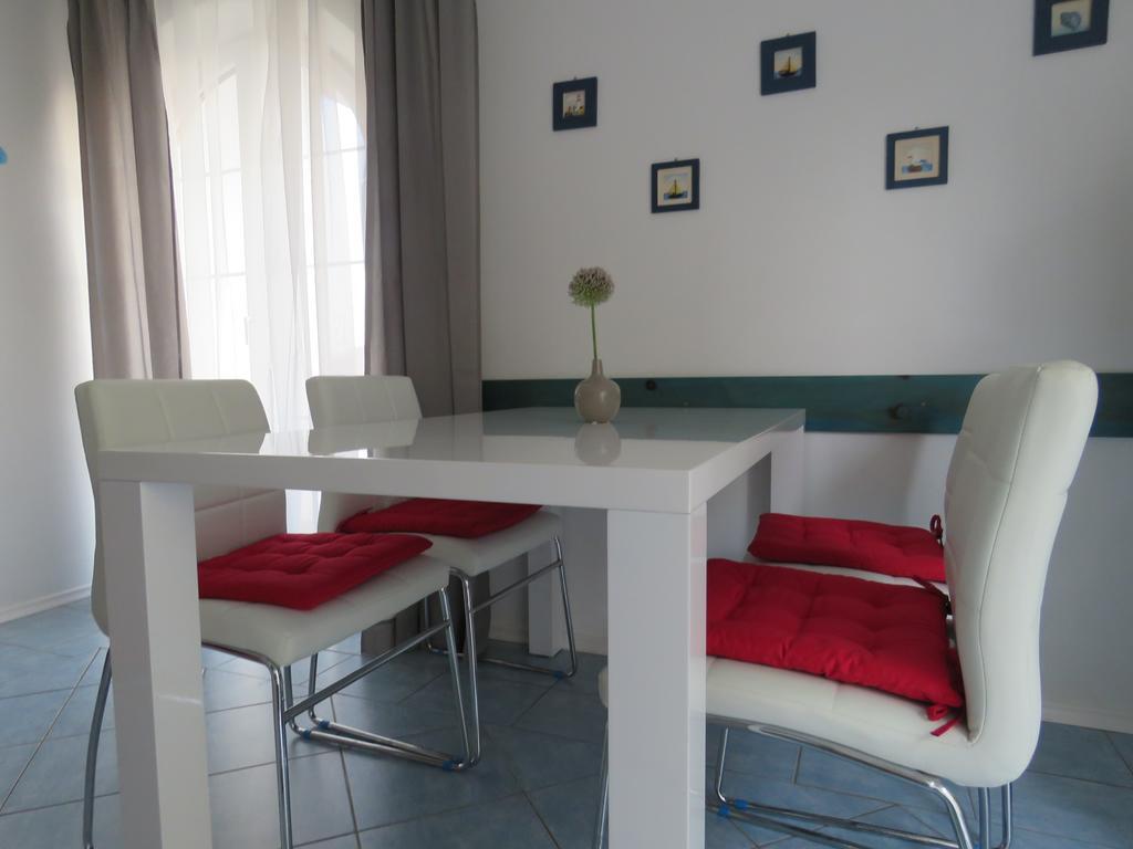 Apartments Villa Urbajs Vrsar Oda fotoğraf