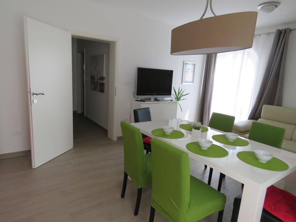 Apartments Villa Urbajs Vrsar Oda fotoğraf